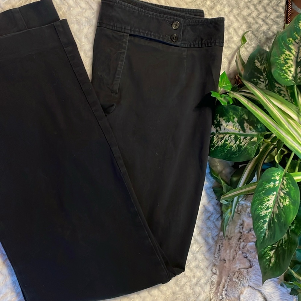 TALBOTS WOMAN SZ 14W CURVY PLUS BLACK W DOUBLE FRONT CLOSURE AND BACK POCKETS